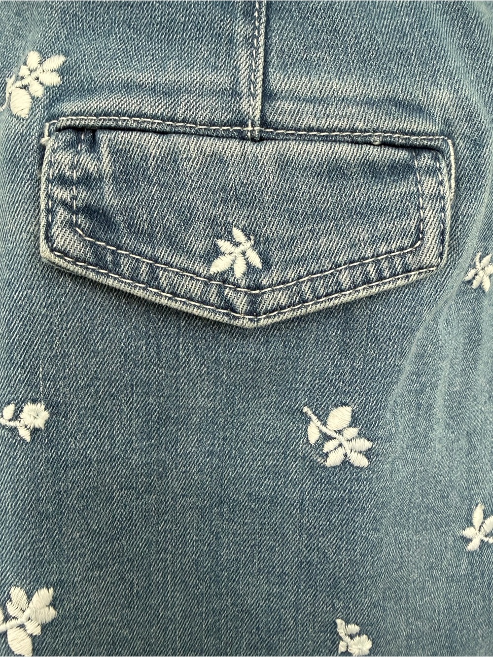 Chelsea & Violet Embroidered Denim Mini Skirt NWT Size 28 - Picture 13 of 14